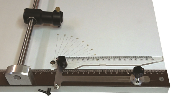 Glass cutting table with angle 592 x 840mm Glass cutting table with angle 592 x 840mm