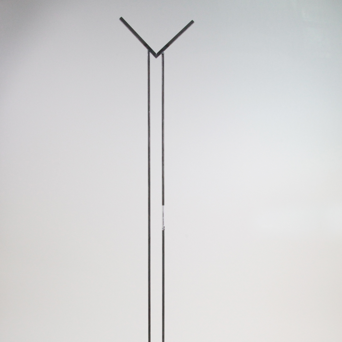 glass holder long, stainless V-form for a square