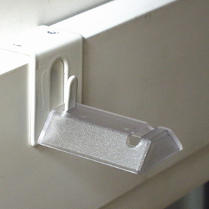 Distance holder window-clip 2 pcs
