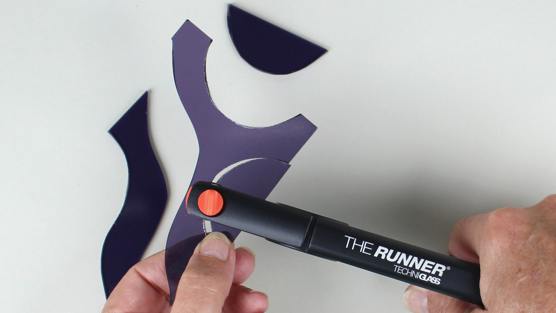 Techniglass THE RUNNER Techniglass THE RUNNER