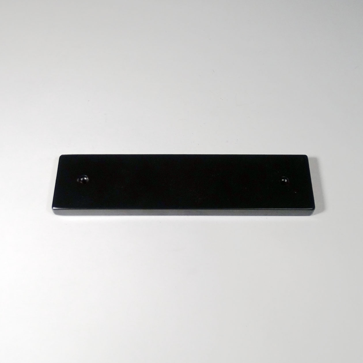 Base Weight inclusive 2 screws Base Weight inclusive 2 screws
