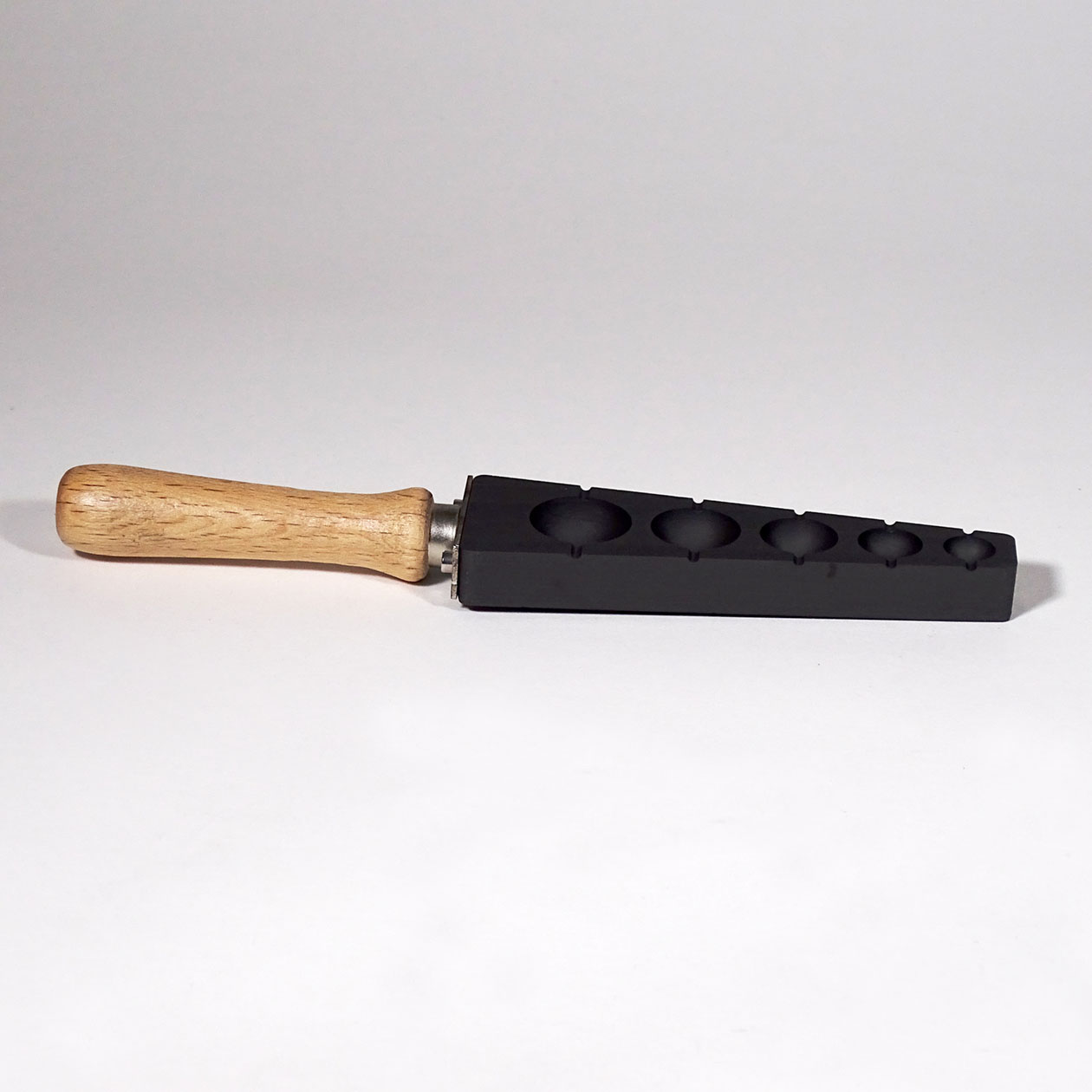 Graphite forme bille 13-25mm M Graphite forme bille 13-25mm M