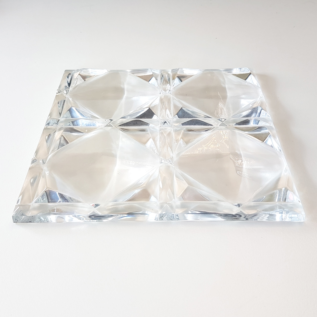 Glass tile approx. 17x17cm clear - structure with 4 squares