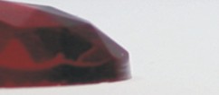 Oval Faceted 25/18 red