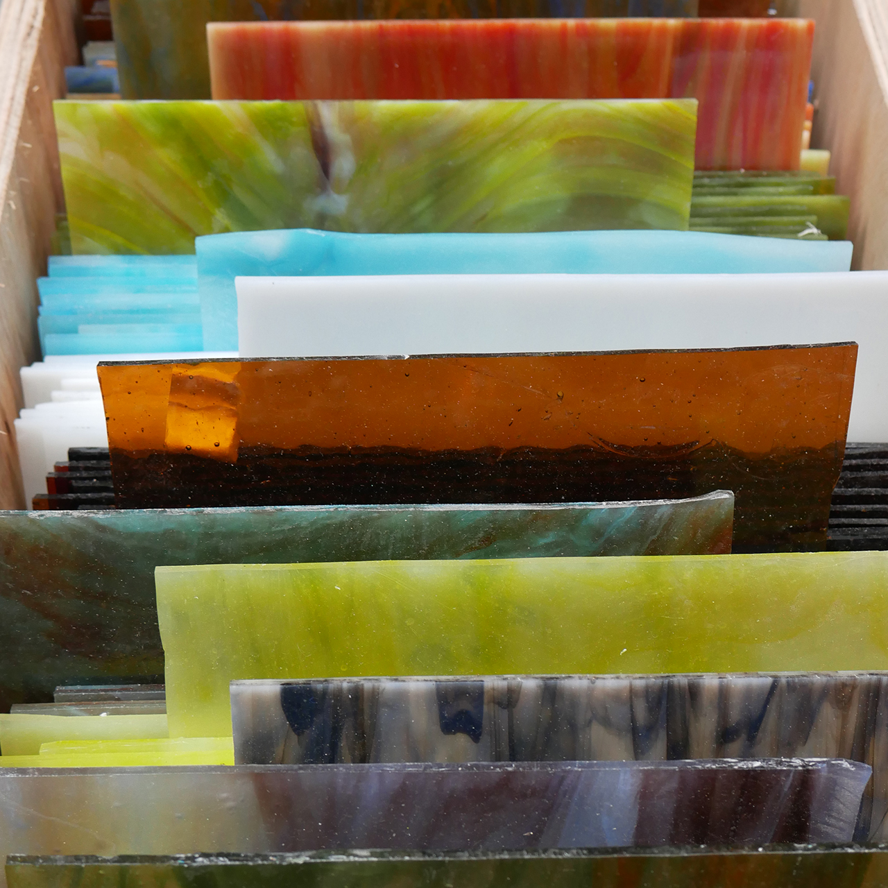 MRG River Pack 150 sheets 20x25cm
