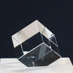 Glass Cube 40x40x40mm with corners Glass Cube 40x40x40mm with corners