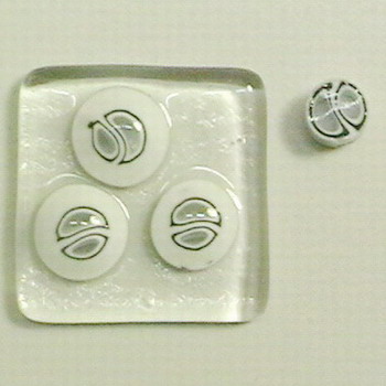 MILLEFIORI noir--blanc -clair d: 7-8mm, 100g MILLEFIORI noir--blanc -clair d: 7-8mm, 100g