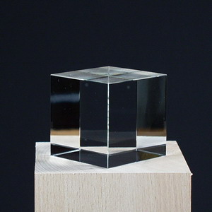 Glass Cube 50x50x50mm Glass Cube 50x50x50mm